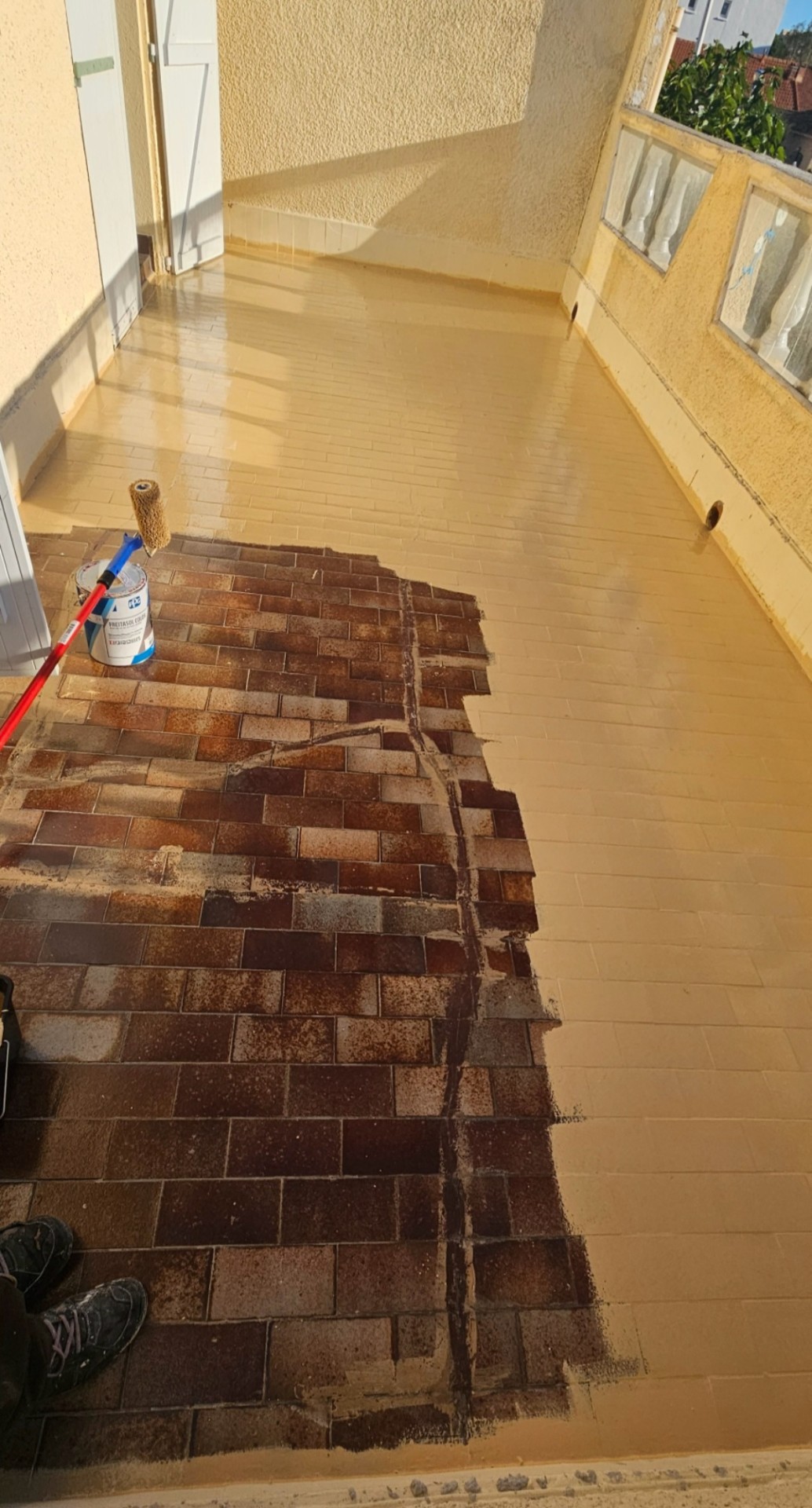 Recouvrement avec peinture d'étanchéité 